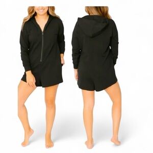 Smash+Tess The Malibu Shorty Romper with Pockets Midnight Black Size M